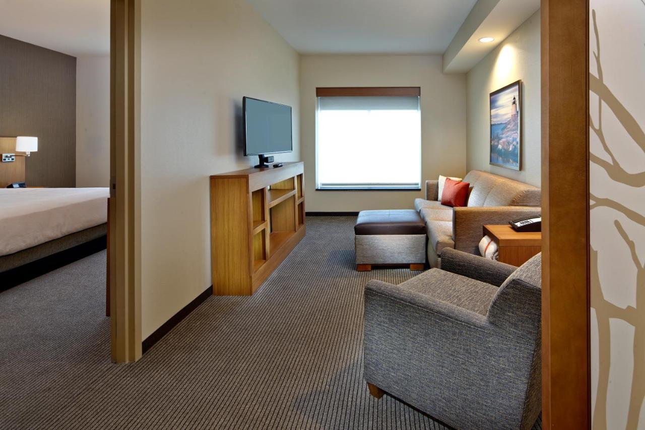 Hyatt Place Warwick/Providence Airport Dış mekan fotoğraf