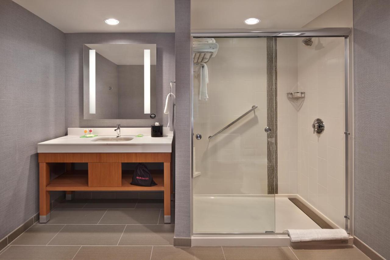 Hyatt Place Warwick/Providence Airport Dış mekan fotoğraf